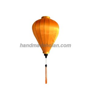Đèn lồng Hội An kiểu củ tỏi