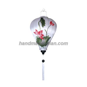 Đèn lồng Hội An vẽ họa tiết