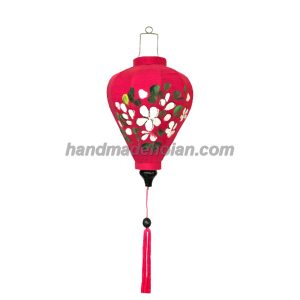 Đèn lồng Hội An vẽ họa tiết