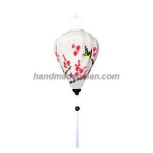 Đèn lồng Hội An vẽ họa tiết